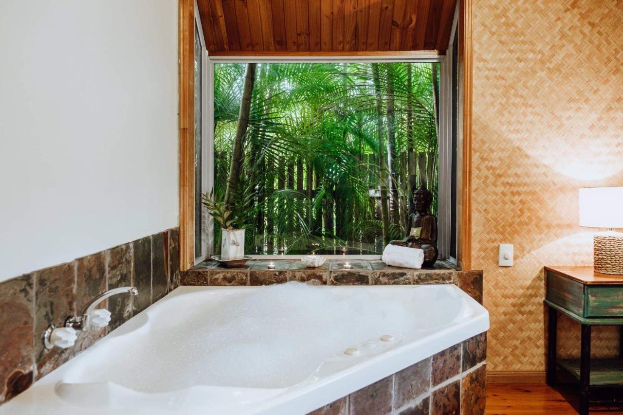 Villa Getaways At Byfield Extérieur photo