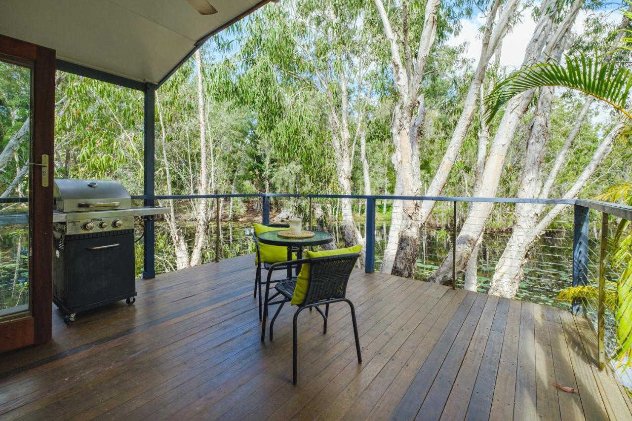 Villa Getaways At Byfield Extérieur photo