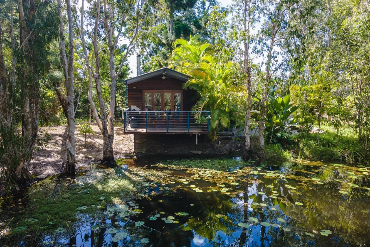 Villa Getaways At Byfield Extérieur photo
