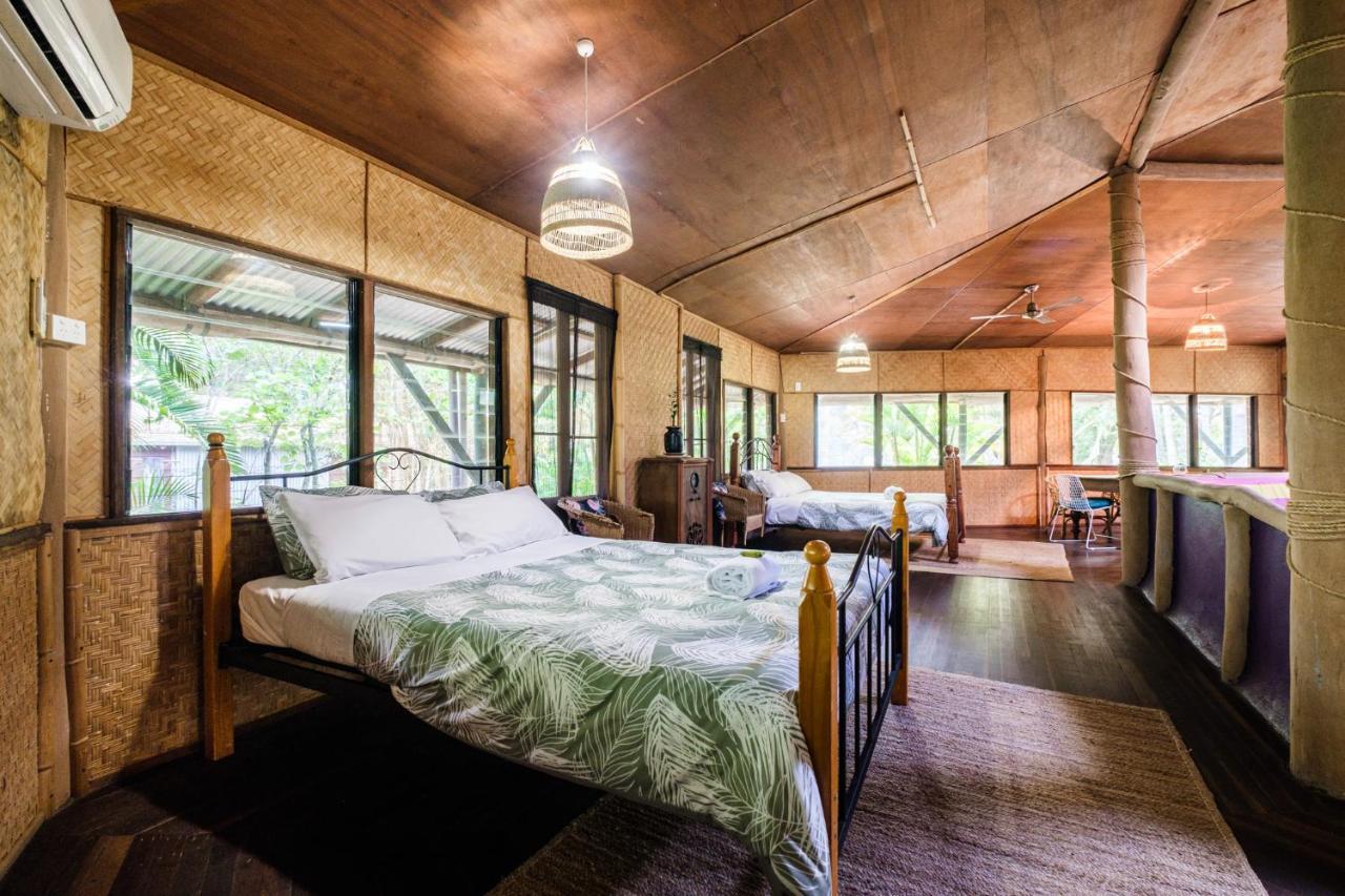 Villa Getaways At Byfield Extérieur photo